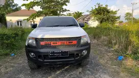 FORD RANGER 2.2 4X4