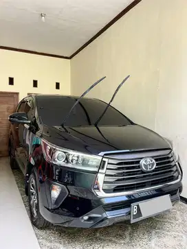 Innova 2.4 V AT Km 30rb 2021 Antik