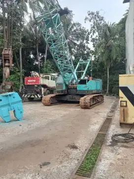 Crawler crane Hitachi 50 ton tahun 92