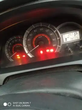 Daihatsu Xenia 2017 Bensin
