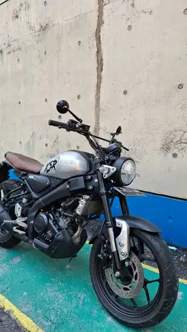 Yamaha XSR 155 Retro classic 2022 - nopol L Surabaya