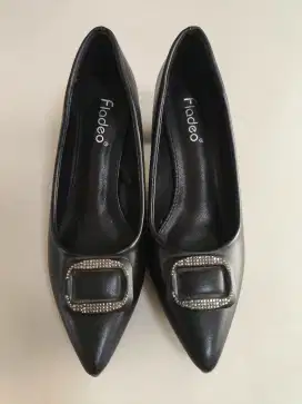 Sepatu kerja merk Fladeo size 38