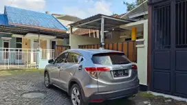 JUAL RUMAH CANTIK DEKAT UII