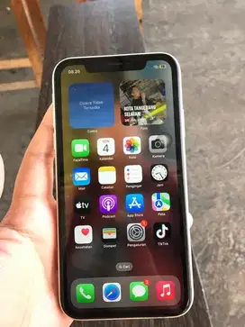 IPHONE XR 128 GB