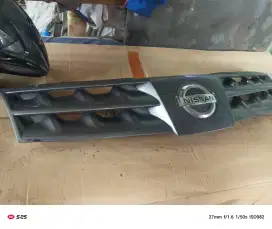 Bismillah dijual grill livina dan Lis kap