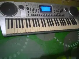 Keyboard piano MEDELI MC 110.suara jernih kencang. 2 tuts aja yg mati