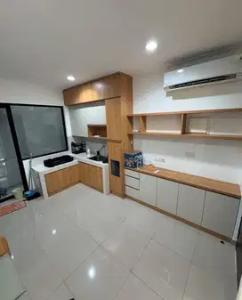 Dijual Rumah Furnish 2 Lt cluster Florida Pantai Indah Kapuk
