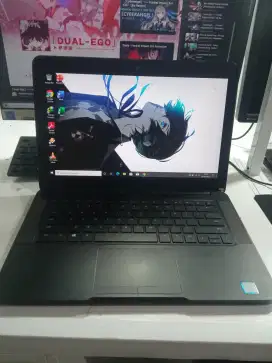 Di jual laptop Razer blade, butuh dana segera