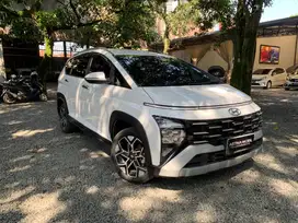 LIKE NEW KM 17.000 HYUNDAI STARGAZER 1.5 X Prime AT 2023