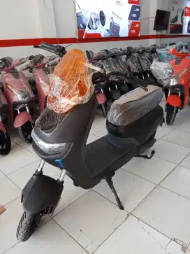 Sepeda listrik M70L u winflay