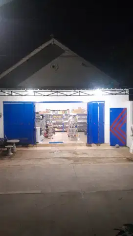 DIjual Toko Masih aktif & Setrategis