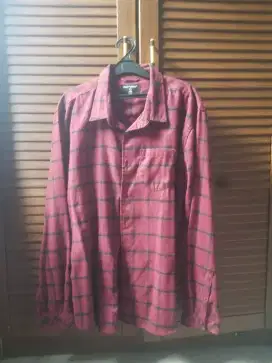 kemeja flanel hush puppies size XL ori