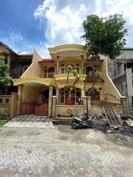 Dijual Rumah 2 Lantai Daerah Jambangan Surabaya