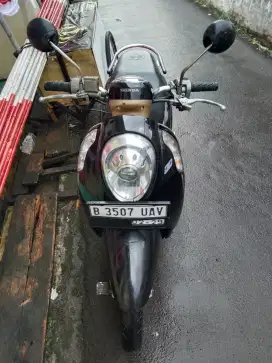 Scoopy injeksi 2013 bagus