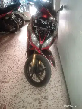 Jual motor vario tangan pertama
