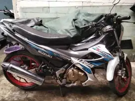Satria 2014 white