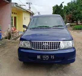 Kijang kapsul tahun 2004