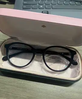 Kacamata Katespade