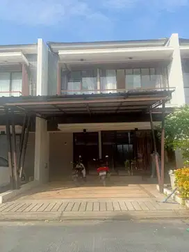 Disewakan Rumah Semi Furnish  Dalam cluster Golden city Bekasi Utara
