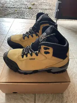 Sepatu Gunung Mokzhaware Reality Size EUR 43