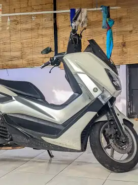 N max 2017 plat L Surabaya