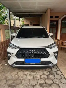 Veloz Q AT TSS 2022 Istimewa