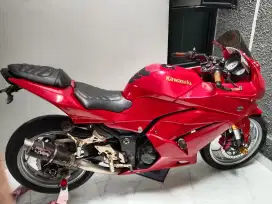 Dijual Motor Pribadi Kawasaki Ninja 250cc Surat Lengkap