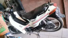 suzuki crystal asli putih hit