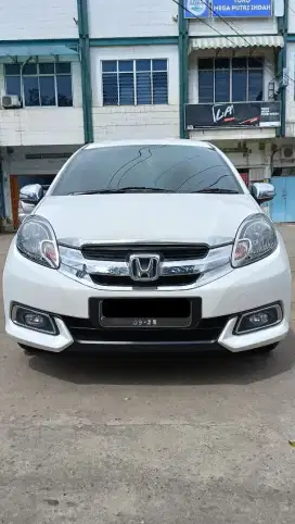 Mobilio E prestige matic 2015, DP 5jt