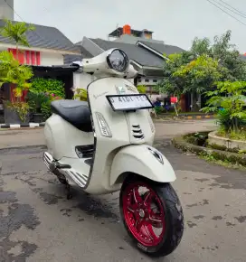 Vespa Primavera 2019