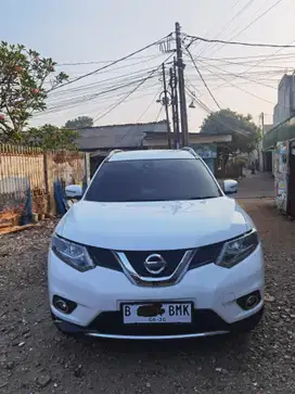 Nissan X-Trail 2015 Bensin