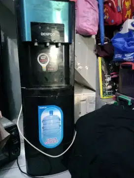 Dispenser merk denpoo
