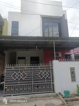 Rumah di Jual di Tengah Kota 700 jt nego