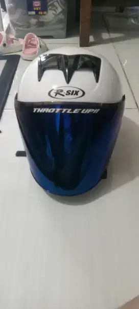 Helm Rsix half face