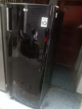 Kulkas 6 Rak merk LG Normal