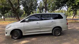 TOYOTA KIJANG INNOVA DIESEL A/T 2013
