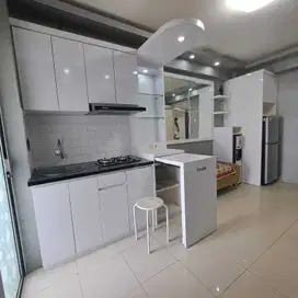 Jual Cepat 2BR furnished apartemen Bassura City Jakarta