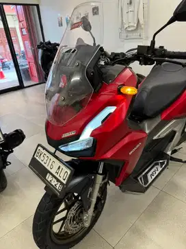 Honda ADV 160 Tipe ABS tahun 2023 Akhir warna Merah Dop ADV160 CC New