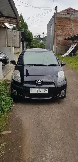 Jual mobil yaris s limited 2012 mulusss