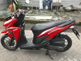 Vario 125 ISS W Sdrjo Krian