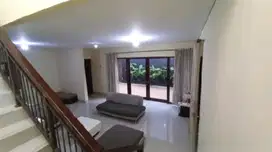 Dijual rumah Siap huni di Buah batu