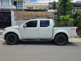 Nissan NAVARA DPUBLE