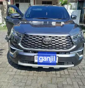 Innova zenix type v