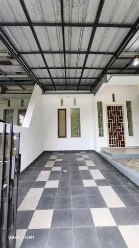 Disewakan Murah Rumah Strategis dan Bebas Banjir dekat Mall Lagoon