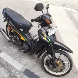 Suzuki Shogun 2002 ss lengkap mesin bagus plat sampai 2028,0lat B DKI