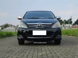 Toyota Innova G Diesel 2011 Hitam (Diesel Manual)