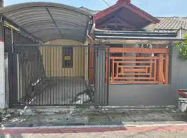 Rumah di Tenggilis dkt Ubaya Metropolis Rungkut Mejoyo