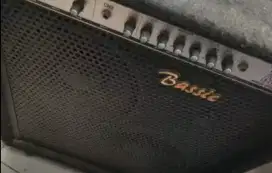 Dijual ampli backsound musik keyboard bassic KB 600 SPEAKER back sound