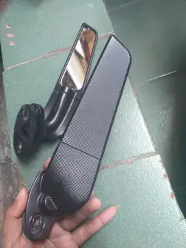Kaca spion winglet