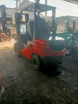 Forklift bekas Jakarta